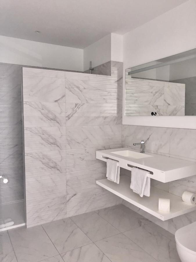 Hotelya - Lille Villeneuve D'Ascq Dış mekan fotoğraf